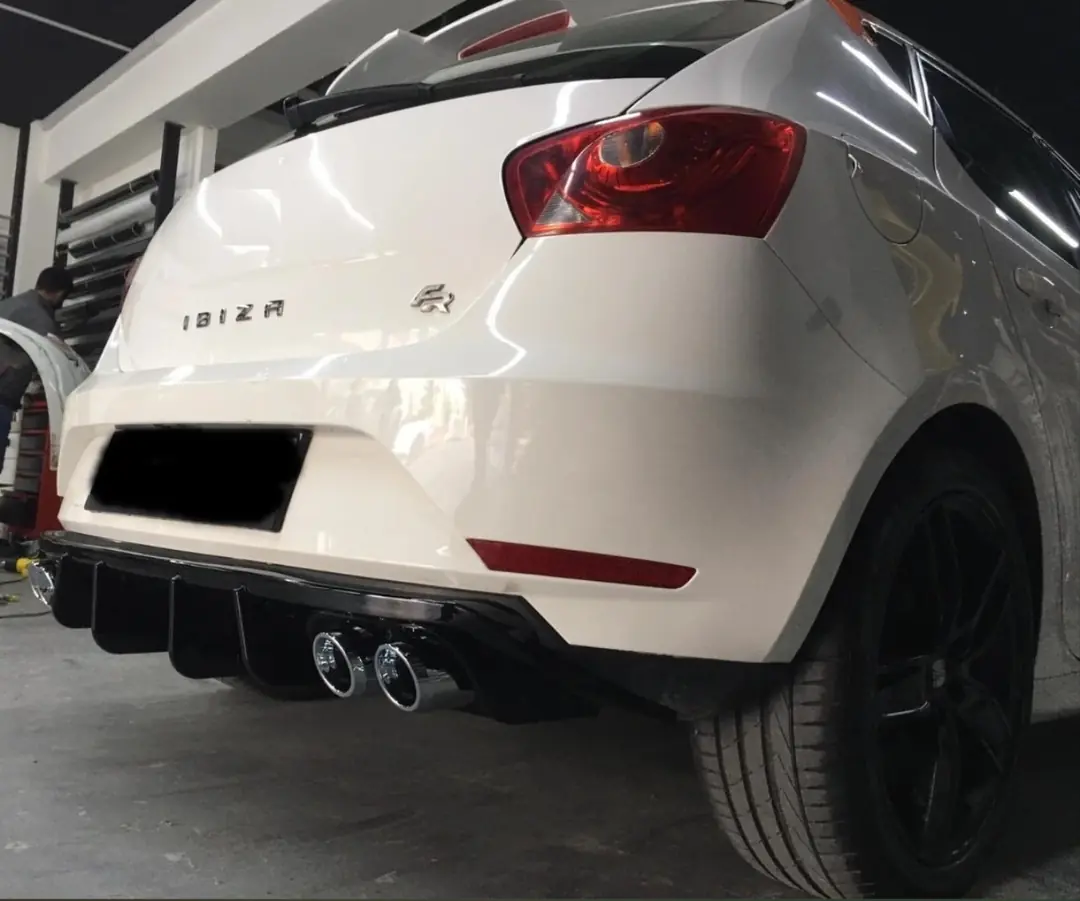 IBIZA 2013-2017 IÇIN UYUMLU DIFUZOR - PIANO BLACK 4