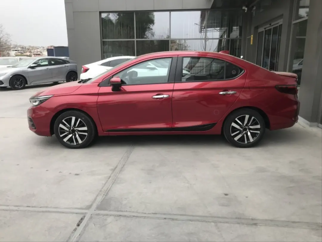 Honda City GN Kapı Gövde Çıtası Seti 4 Parça Piano Black