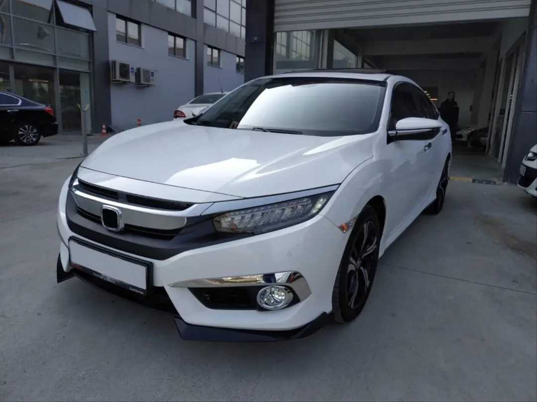 Honda Civic FC5 Makyajsız Kasa Ön Tampon Köşe Flapları Piano Black 5