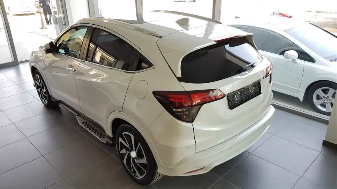 Honda HR-V RU RS Tavan Spoyleri (Boyasız) 5
