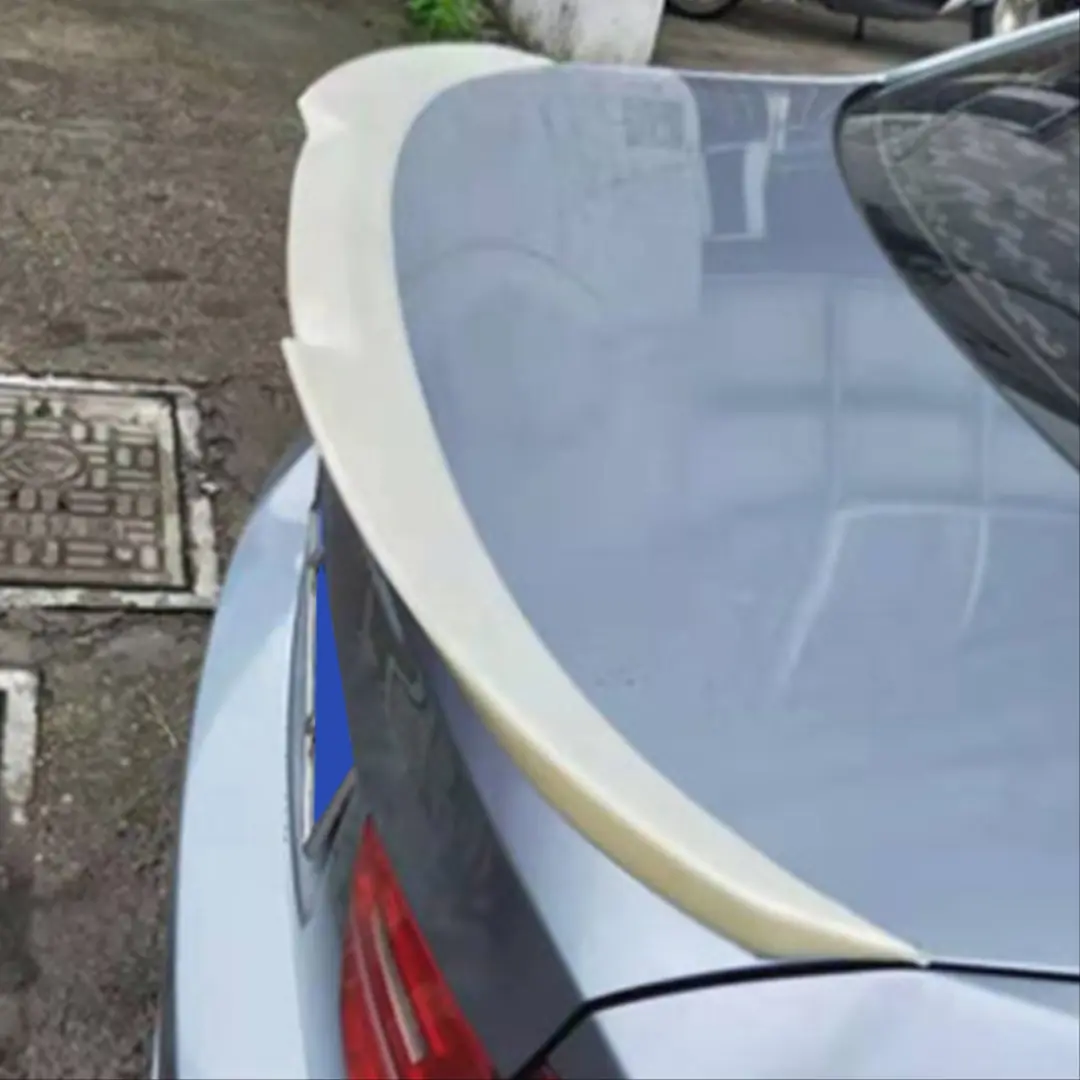 BMW 3 Serisi E90 M4 Spoiler - Piano Black (2005-2012) 6