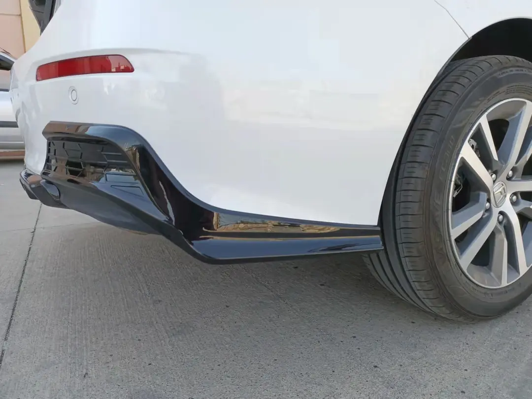 Honda Civic FE1 Sedan Arka Tampon Köşe Flap Seti Piano Black 6