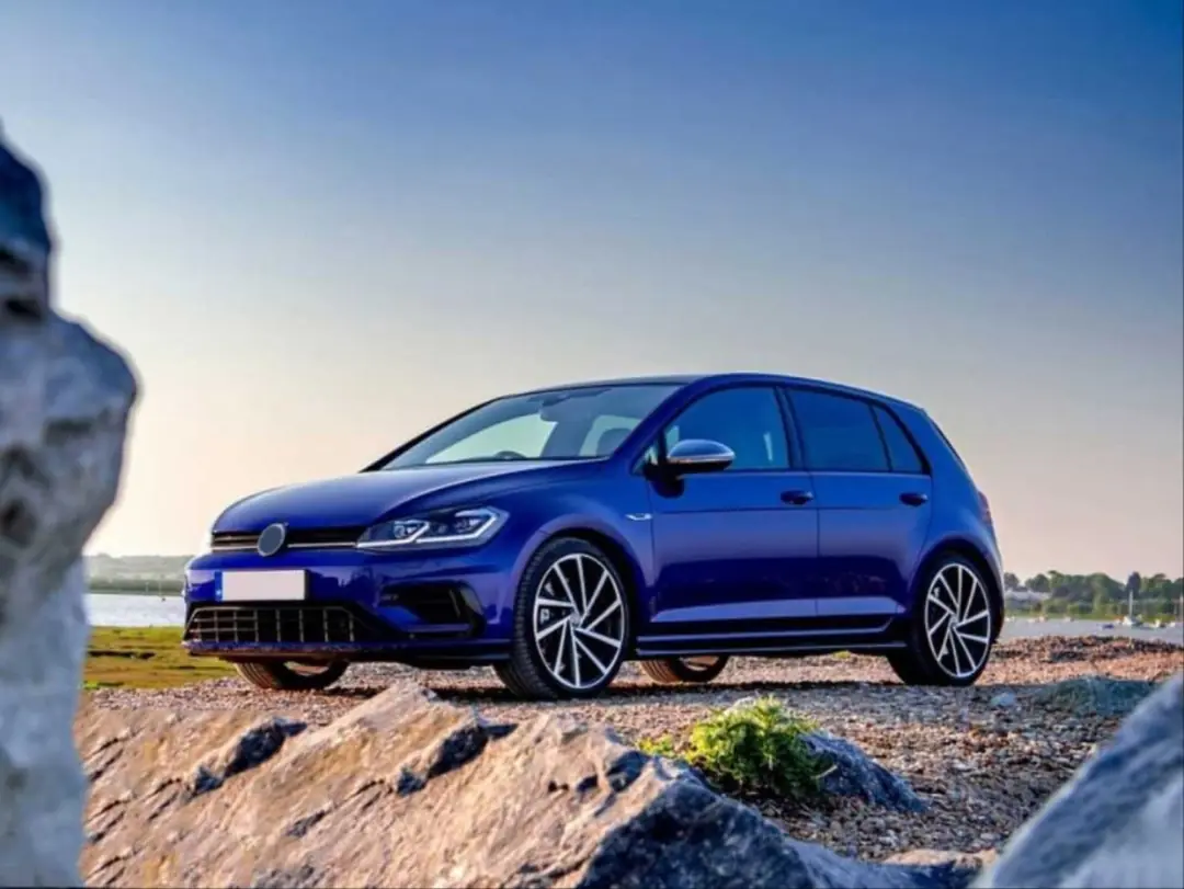 VW Golf 7.5 (17-20) R Ön Tampon ve Panjur Seti 5