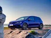 VW Golf 7.5 (17-20) R Ön Tampon ve Panjur Seti 5