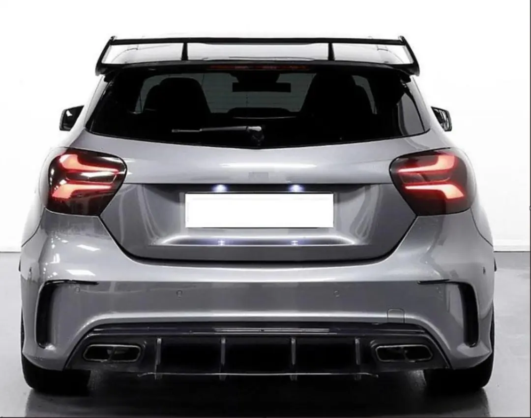 Mercedes-Benz A Serisi W176 Makyajsız A45 Difüzör ve Egzoz Seti Piano Black 4