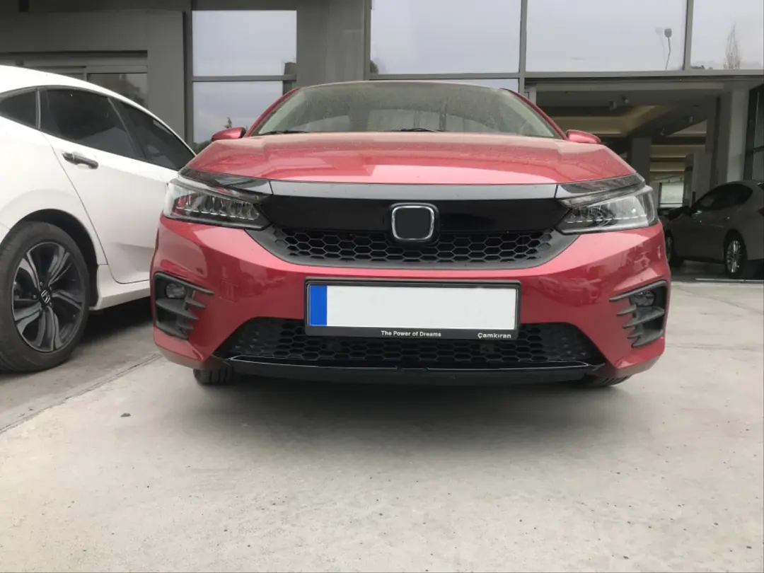 Honda City 2020+ Ön Tampon Alt Çıta Seti Piano Black
