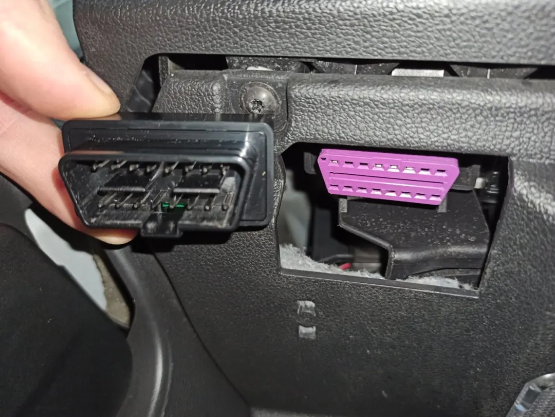 BMW X1 Otomatik Cam Kapatma Modülü OBD (2018+) 4