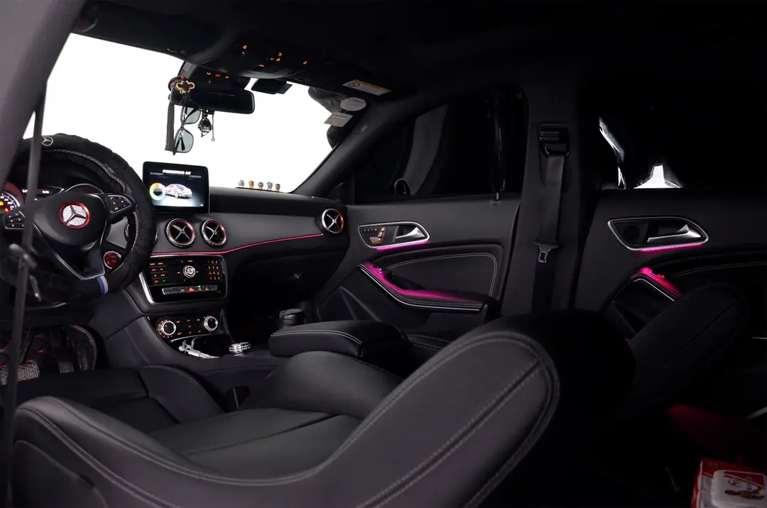 Mercedes A(W176)/CLA(C117)/GLA(X156) Serisi 64 Renk App Kontrollü Komple Ambiyans Aydınlatma Seti 4