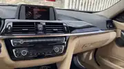 BMW 3 Serisi F30 Göğüslük ve Menfez Kaplama Seti - Piano Black 6