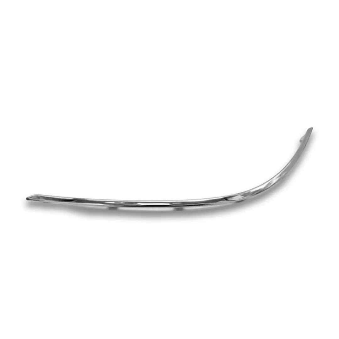Mercedes W204 C Serisi Facelift Sağ Ön Tampon Nikelajı 2048853821