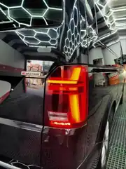 Volkswagen Transporter T6 / Caravelle 2016-2019 T6.1 Kayar Sinyalli LED Stop Seti (Füme) 2
