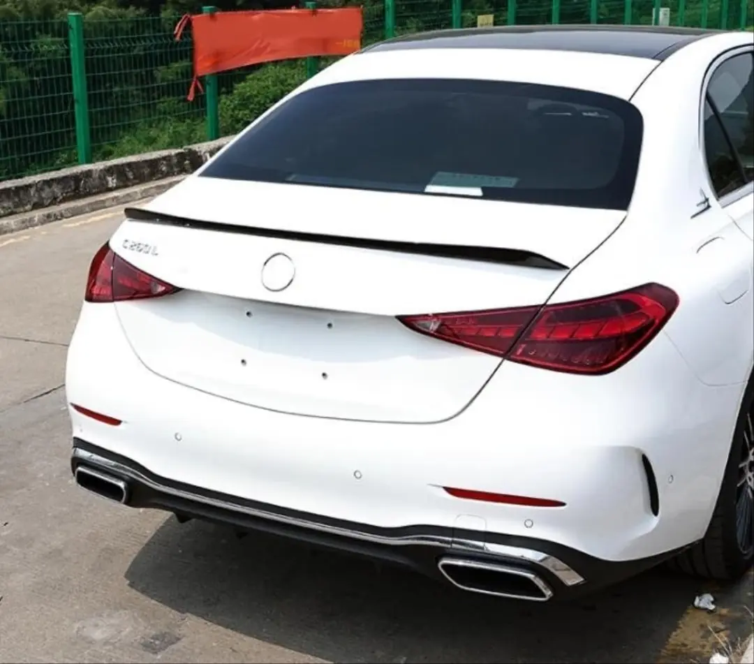 Mercedes W206 C Serisi C63S Bagaj Üstü Spoiler Piano Black 4
