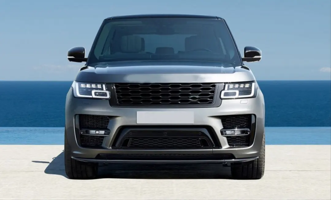 Range Rover Vogue L405 Makyajlı (18-21) için SVO Body Kit Seti 4