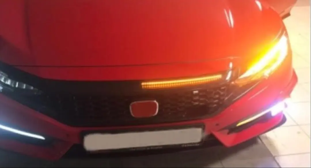Honda Civic FC5 Makyajsız Kasa Kayar Sinyalli Ön Panjur Gündüz LED'i