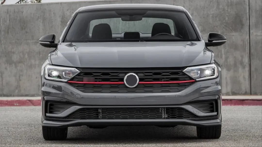 Volkswagen Jetta 2015-2018 Makyajlı Kasa GLI Ön Panjur 5
