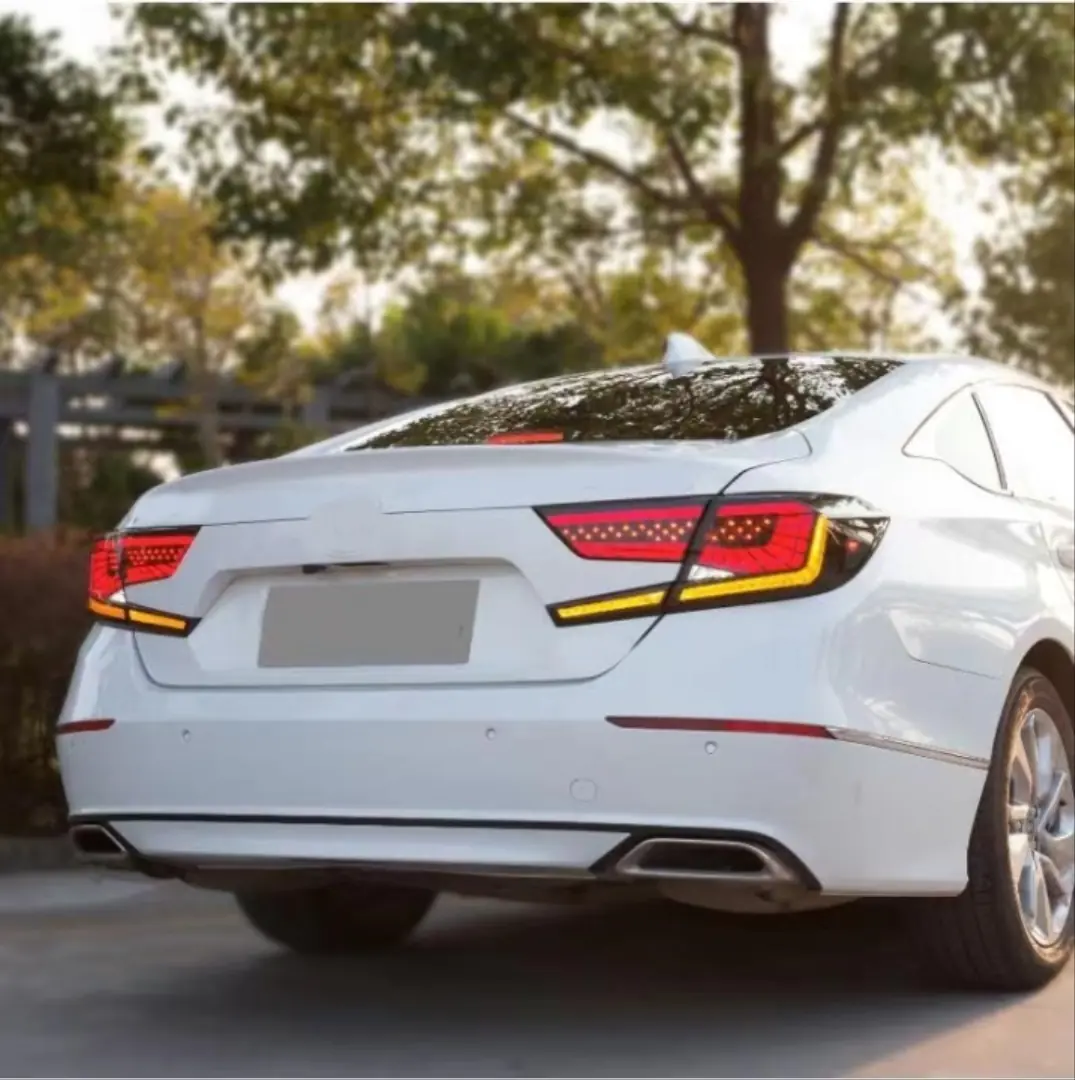 Honda Accord CV Omurga Dinamik Sinyalli Füme LED Stop Takımı 4