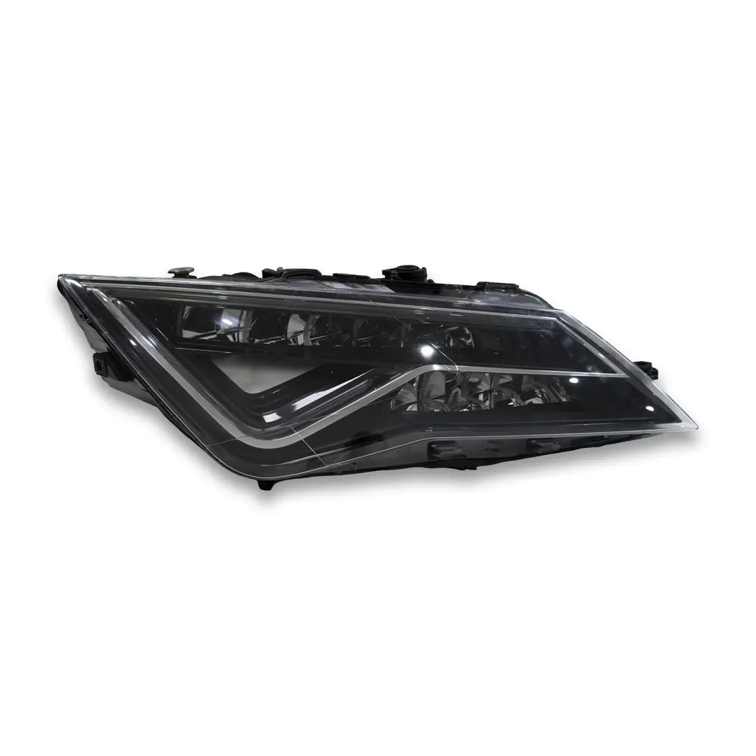 LEON 13-17 için 18+ FACELIFT LED FAR (FULL LED)