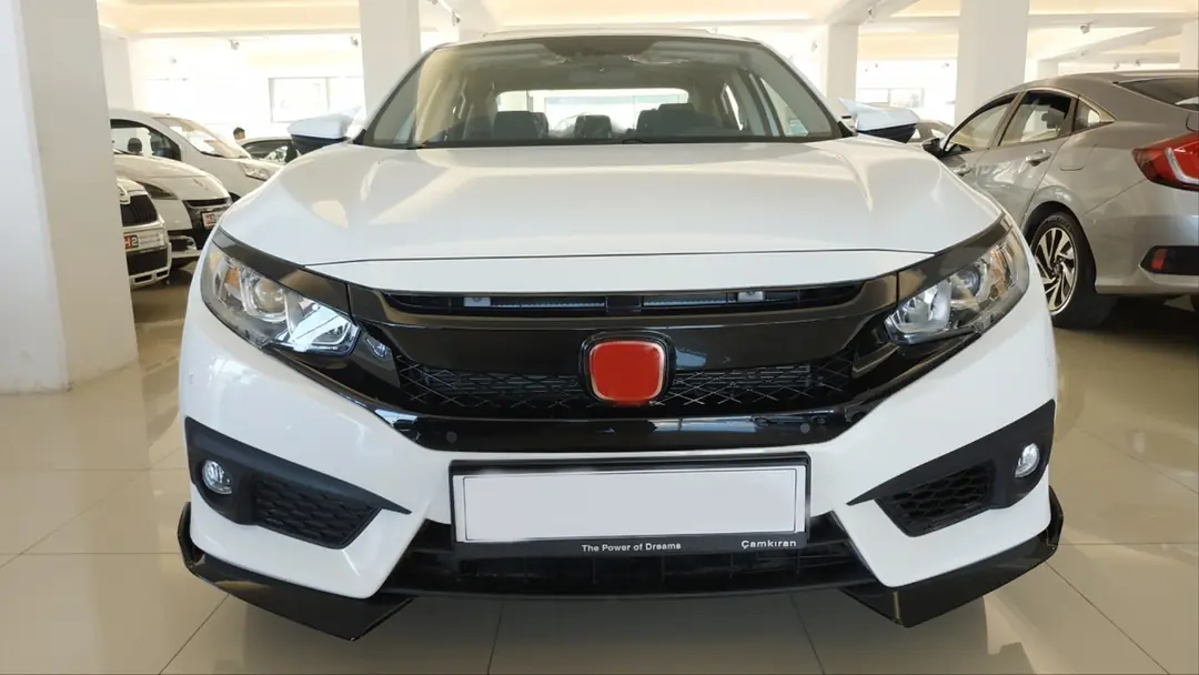 Honda Civic FC5 Makyajsız Kasa Ön Tampon Köşe Flapları Piano Black 4