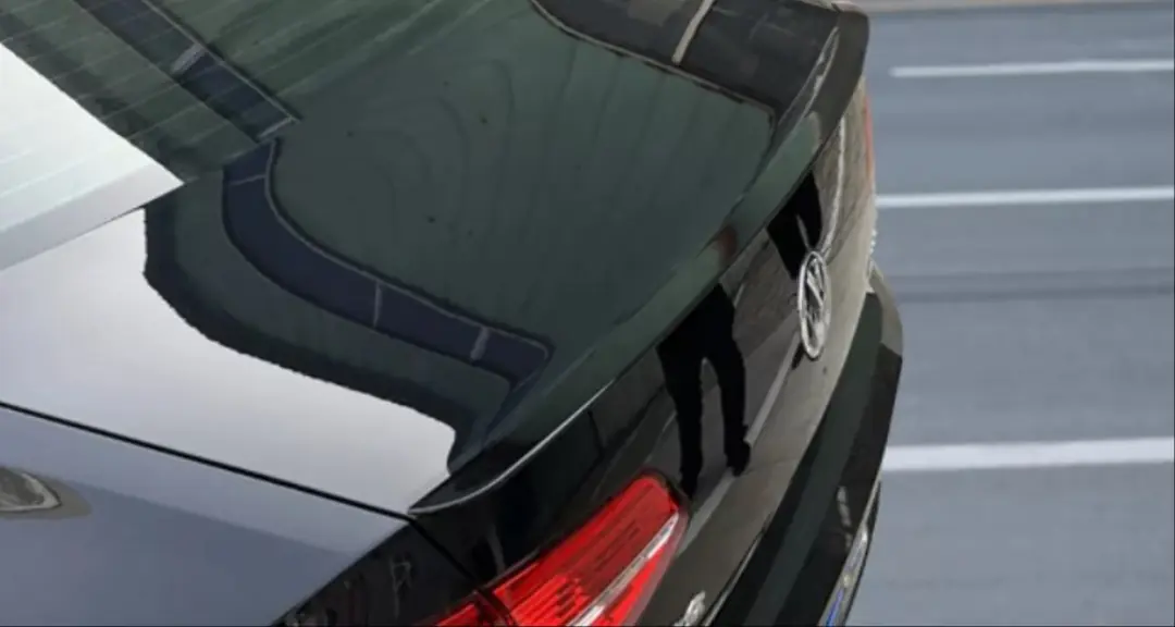 VW Passat B8 Sedan Anatomik Bagaj Üstü Spoiler Boyasız 4