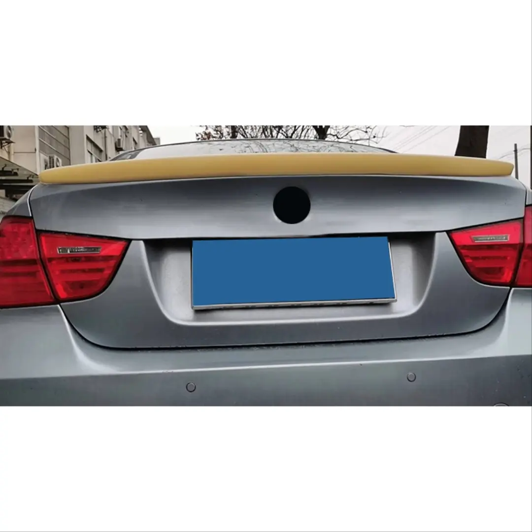BMW 3 Serisi E90 MPerformance Spoiler - Piano Black 5