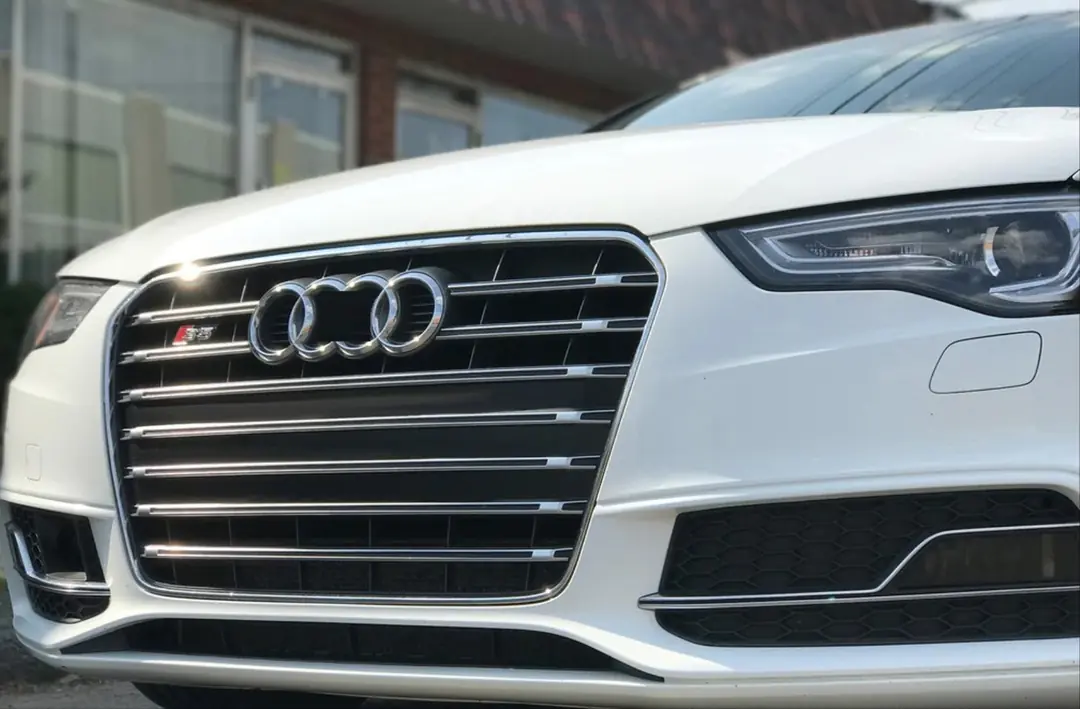Audi A5 8T 2012-2016 Makyajlı Kasa S5 Gri Ön Panjur 4