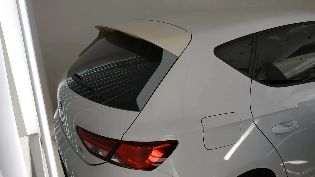 LEON 2012-2016 IÇIN UYUMLU CUPRA TAVAN  SPOILER 6