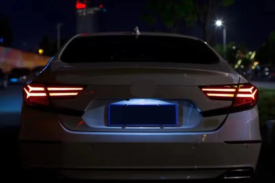 Honda Accord CV V1 Dinamik Sinyalli Füme LED Stop Takımı 6