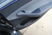 2025+ MODEL Y (JUNIPER) IÇIN ACIL ÇIKIS MANDAL 2