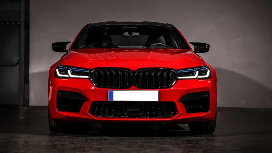 BMW 5 Serisi G30 M5 Görünüm Çift Çizgi Panjur/Böbrek (2020+) 6