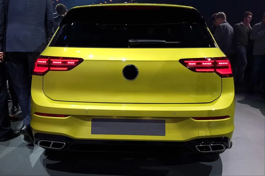 Volkswagen Golf 8 (Mk8) R-Line Komple Body Kit Seti 5