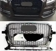 Audi Q5 8R Makyajlı RSQ5 Petek Panjur Gri Yazılı Piano Black 5