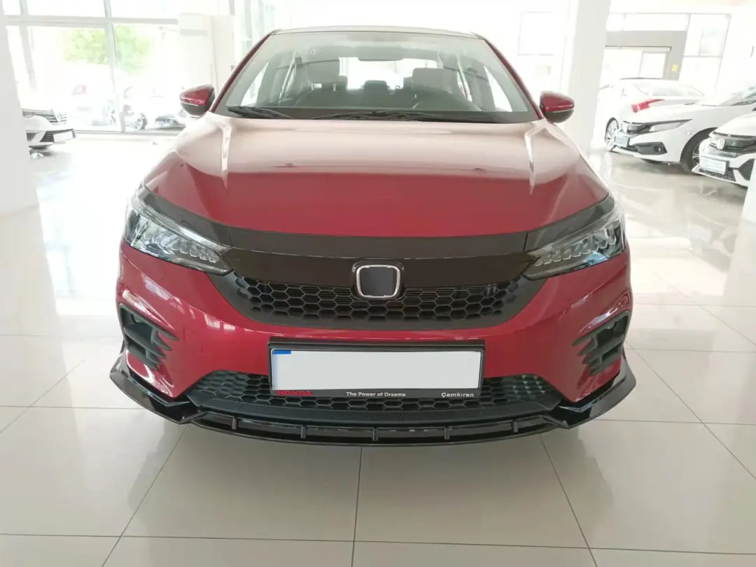 Honda City (2021+) RS Ön Lip Seti (Piano Black & Karbon Desen)