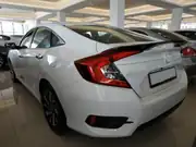 Honda Civic FC5 V Bagaj Spoiler Piano Black 4