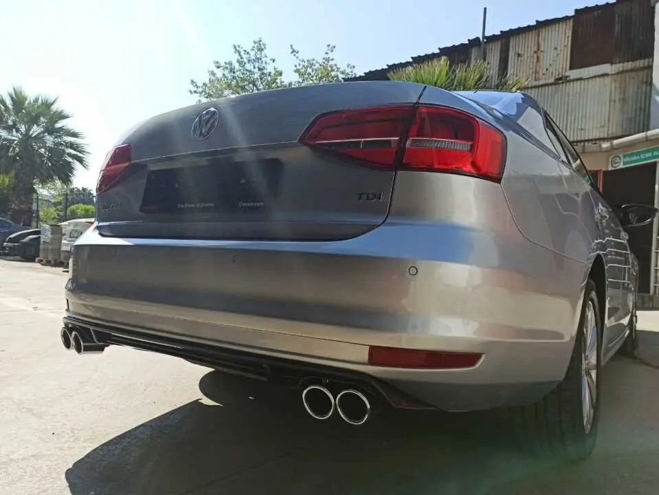 Volkswagen Jetta Mk6 Makyajlı (15-18) GLI Arka Difüzör Seti 4