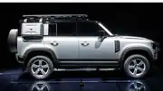 Land Rover Defender 2020+ Yan Gövde Çantası Silver 3