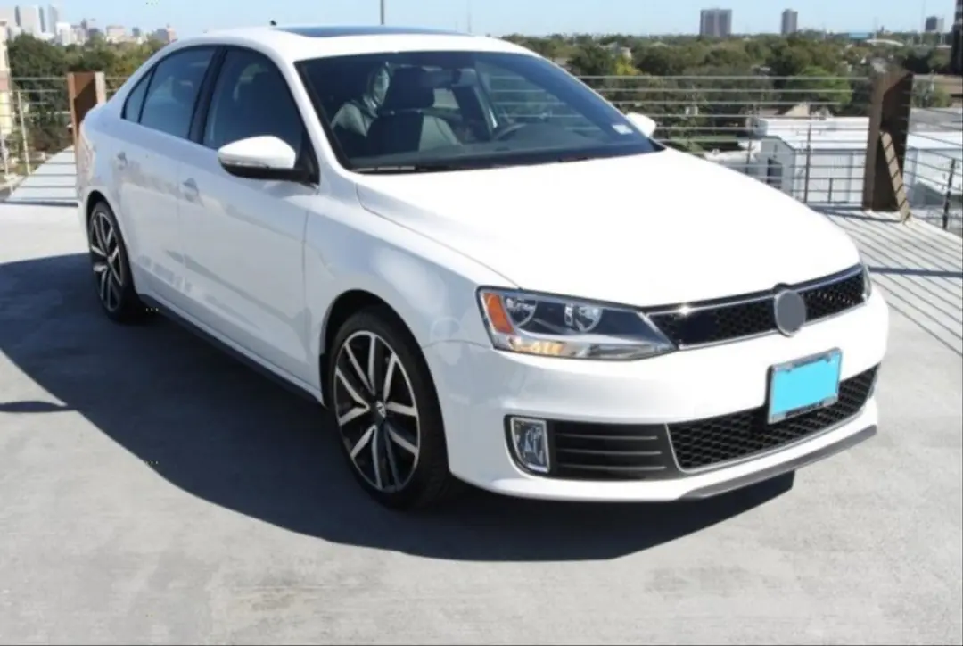 Volkswagen Jetta Mk6 (12-15) GLI Ön Tampon ve Panjur Seti 4